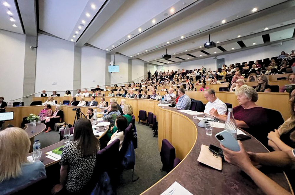 Conference room filled with nurses attending a DAISY conference 